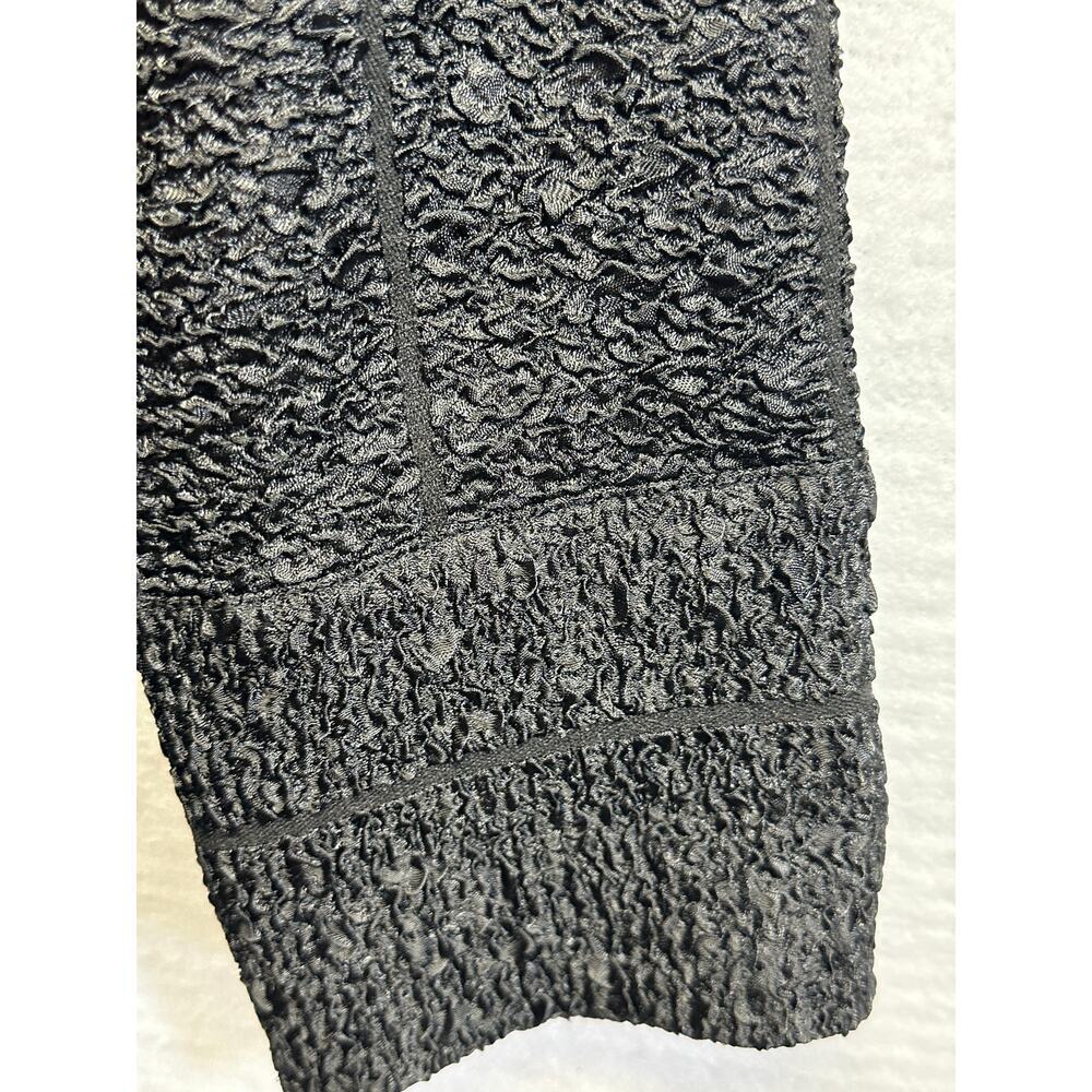Chico's Black Stretch Shiny Lightweight Cardigan Crinkle Open Front Size 1 - Picture 6 of 8
